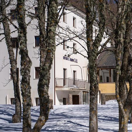 Хостел Rifugio Giuliano Marini Piano Battaglia Екстер'єр фото